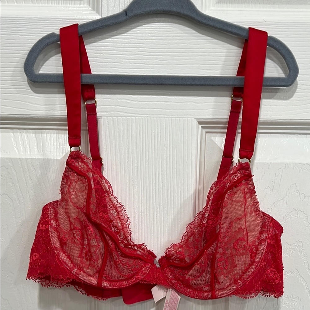 32b Victoria Secret Elegant Red Lace Bra